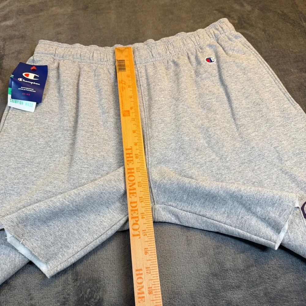 Champion Glen Arbor Fleece Shorts Grey Elastic Waist Raw Hem Mens Large‎ NWT